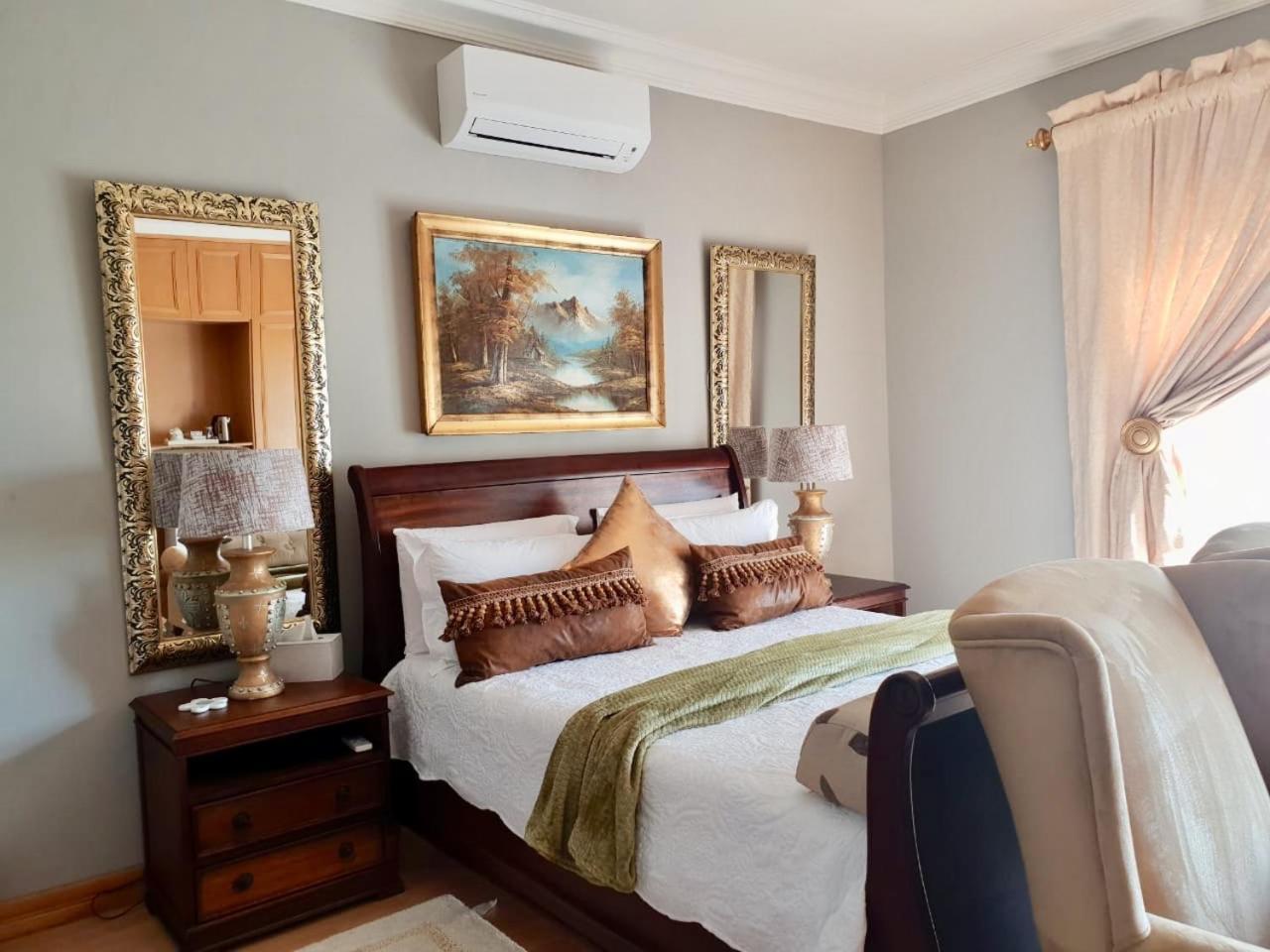 Re-Union Vacations Hotel Hartbeespoort Buitenkant foto